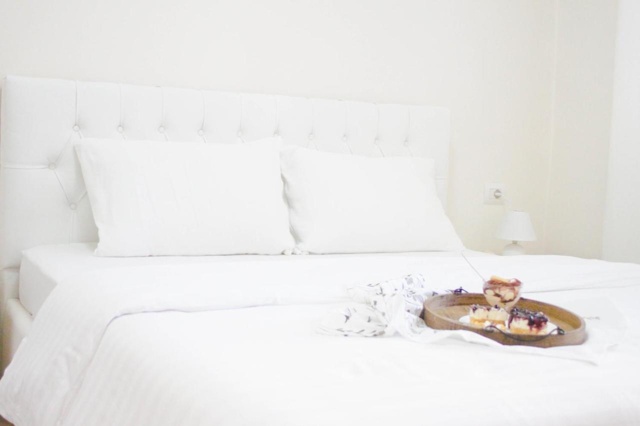 Rruga Qemal Stafa Apartment Tirana